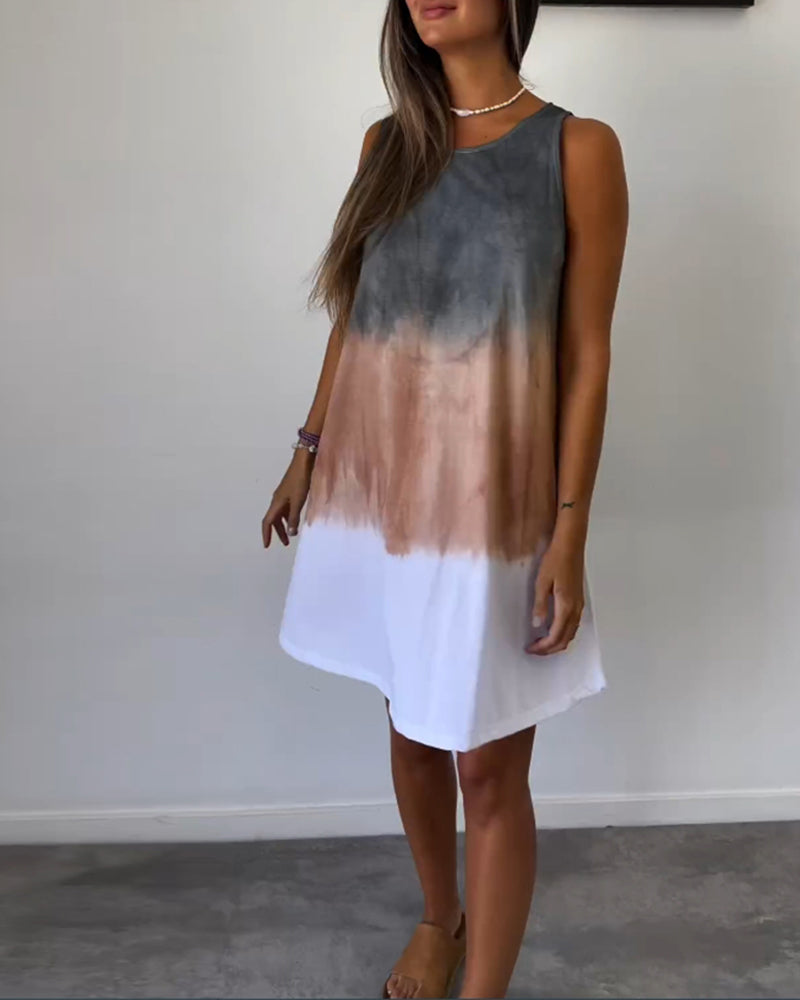 Niya™ Sleeveless Chic Dress